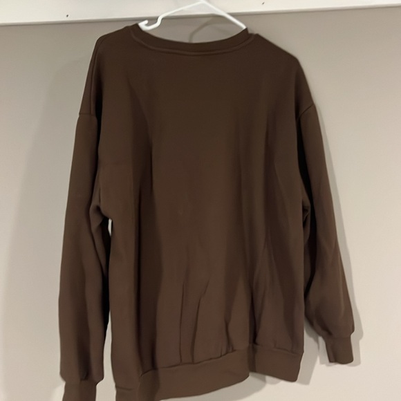 RUNS SMALL Yellowstone Crewneck - Picture 2 of 4